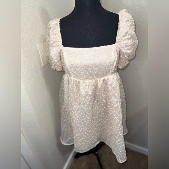 Storia Dresses & Skirts - Storia Blush Pink Cottagecore Babydoll‎ Dress With Puff Sleeves- M